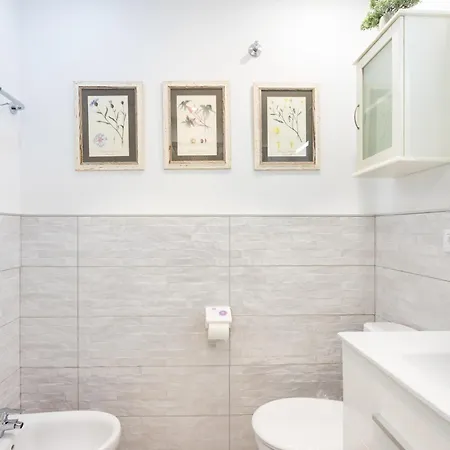 Two Modern And Bright Near El Duque * アデヘ