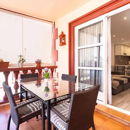 Two Modern And Bright Near El Duque Appartement *